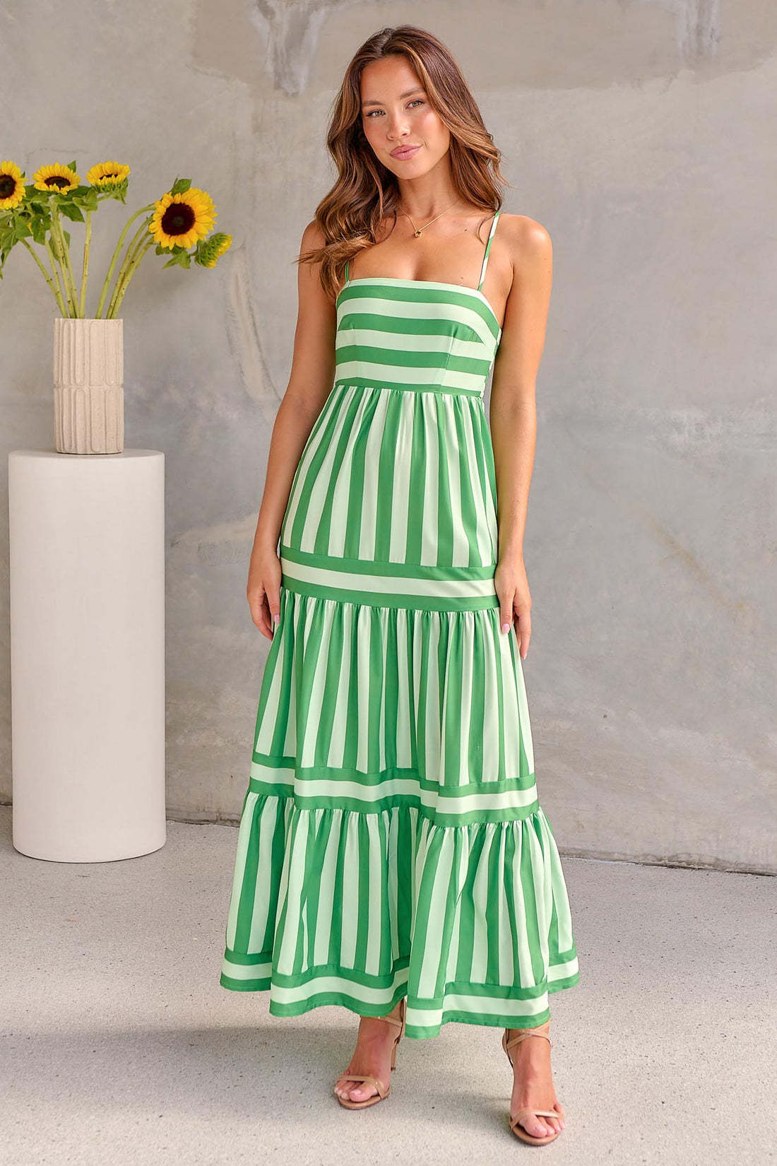 Robe longue rayée à bretelles avec poches