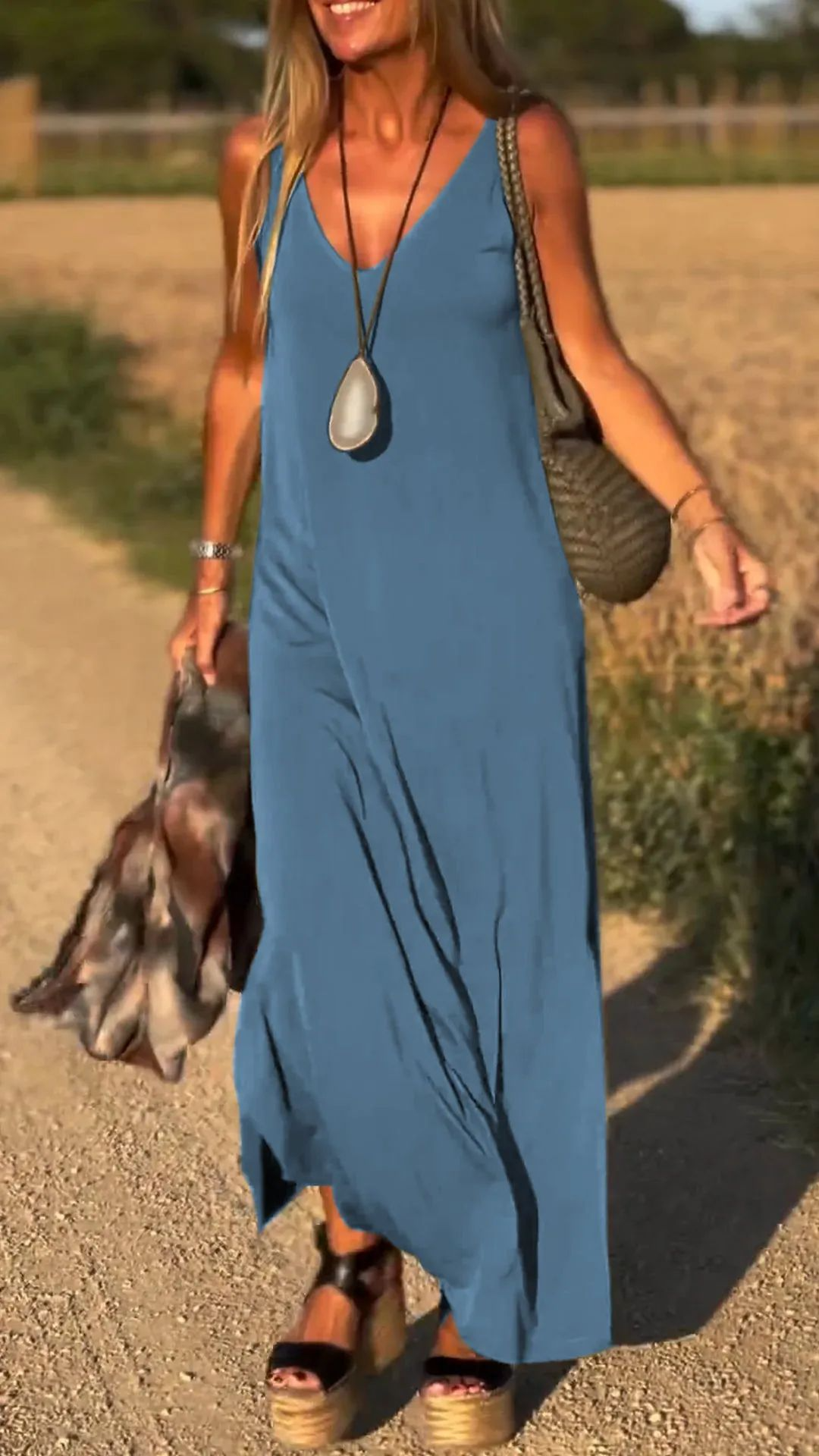 Robe à bretelles en V sexy tendance pour femmes