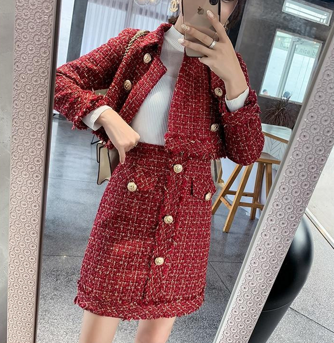 Ensemble veste et jupe courte